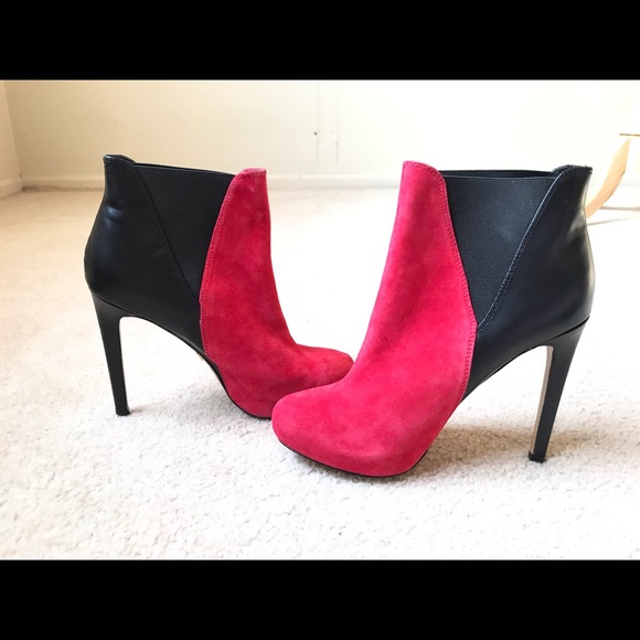 VS Hot Pink Suede Black Leather Ankle Boots 8.5 B - Picture 2 of 8